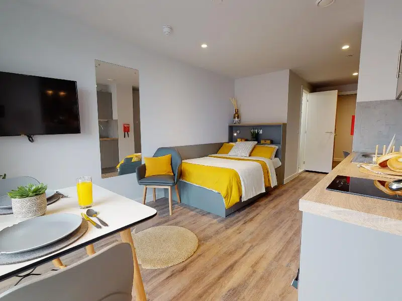iQ Altus House, Leeds photo 3