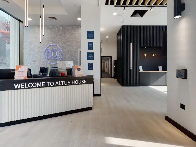 iQ Altus House, Leeds photo 12