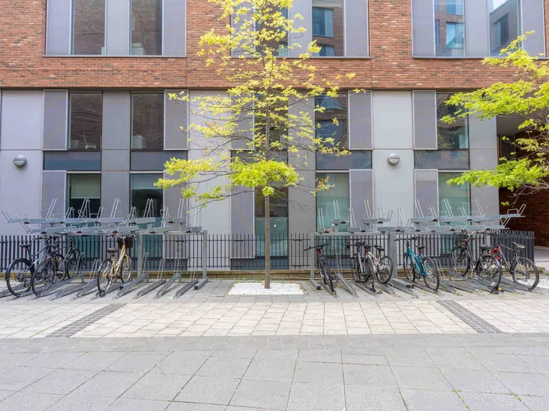 iQ City, London photo 26
