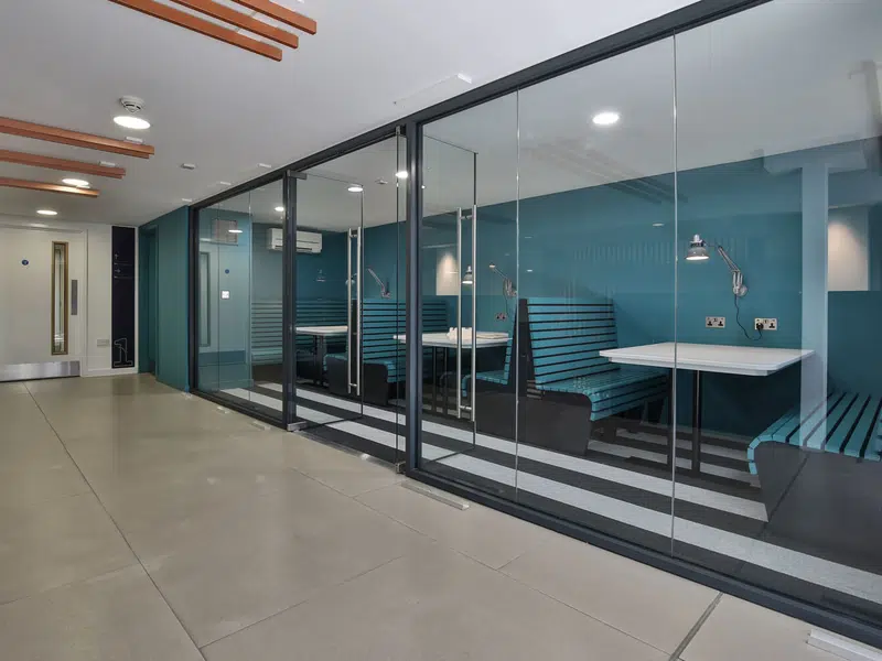iQ Hammersmith, London photo 35
