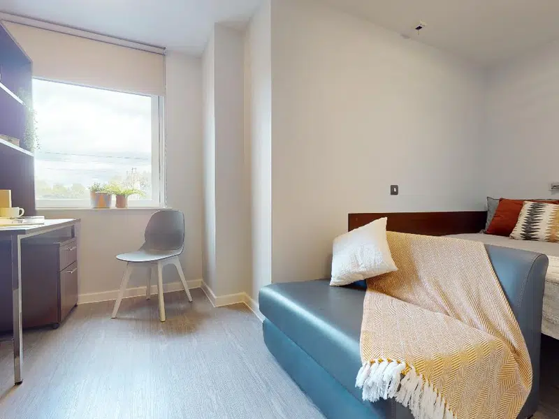 iQ Highbury, London photo 5