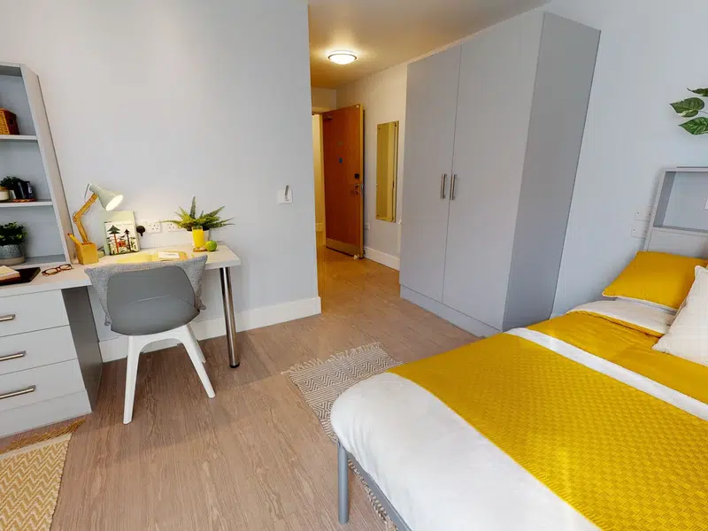 iQ Magenta House, London photo 7