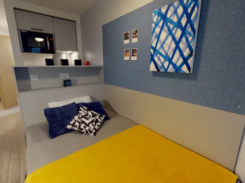 iQ Magenta House, London photo 4