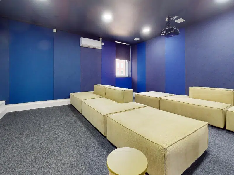 iQ Newland House, Nottingham photo 13