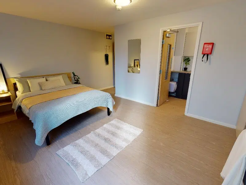 iQ Opal Court, Leicester photo 4