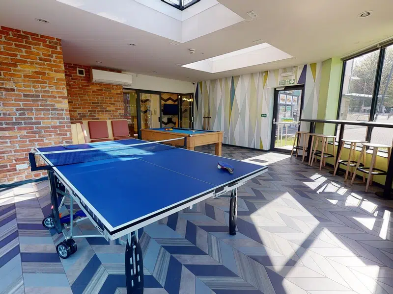 iQ Opal Court, Leicester photo 21