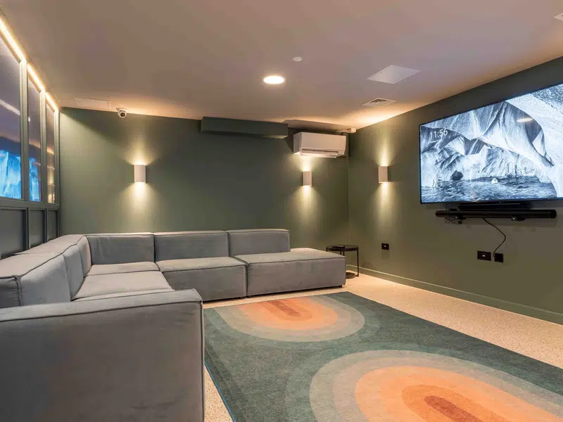 iQ The Pad, Egham photo 16