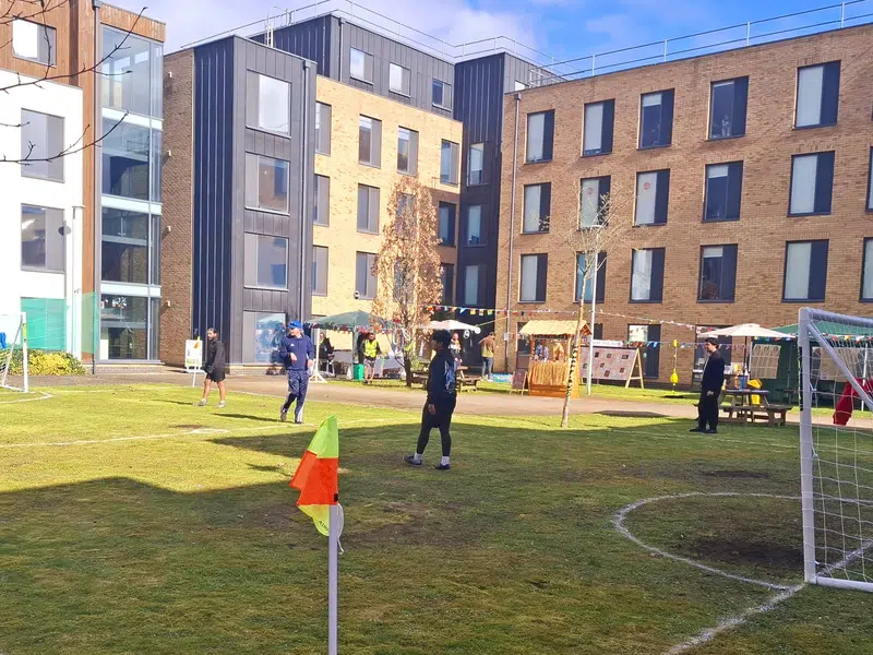 Kendrick Hall, Reading photo 20