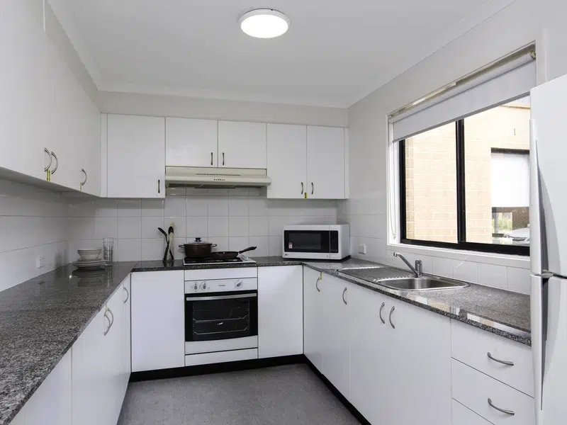 Macquarie University Village, Sydney photo 6