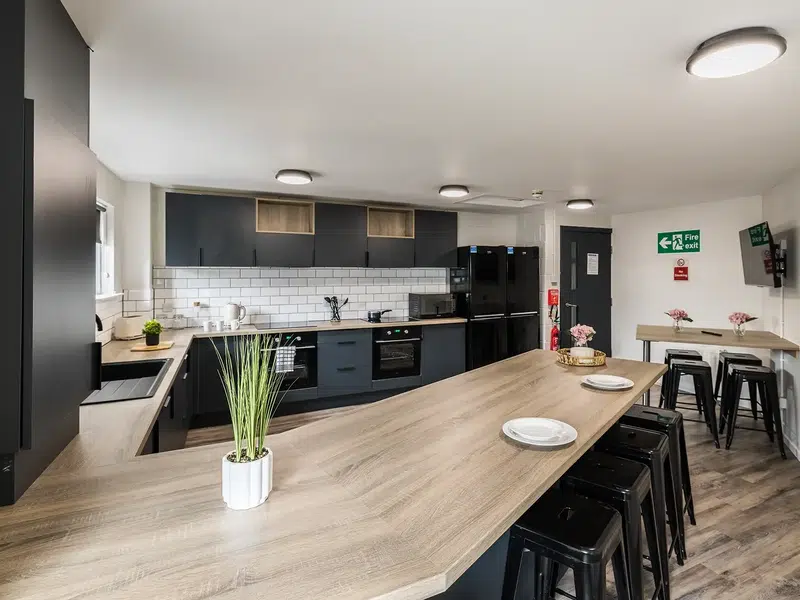 Meadowside Court, Dundee photo 5