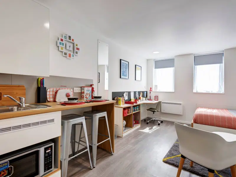 Merlin Heights, Leicester photo 1