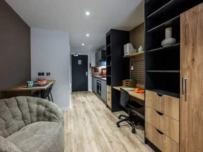 Murieston Crescent, Edinburgh photo 19