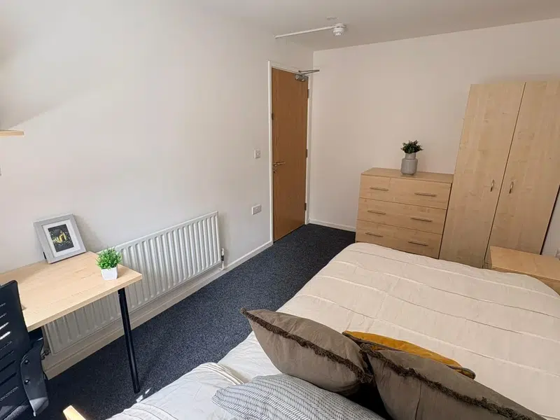 Page Apartments @ Central Place, Sheffield photo 7