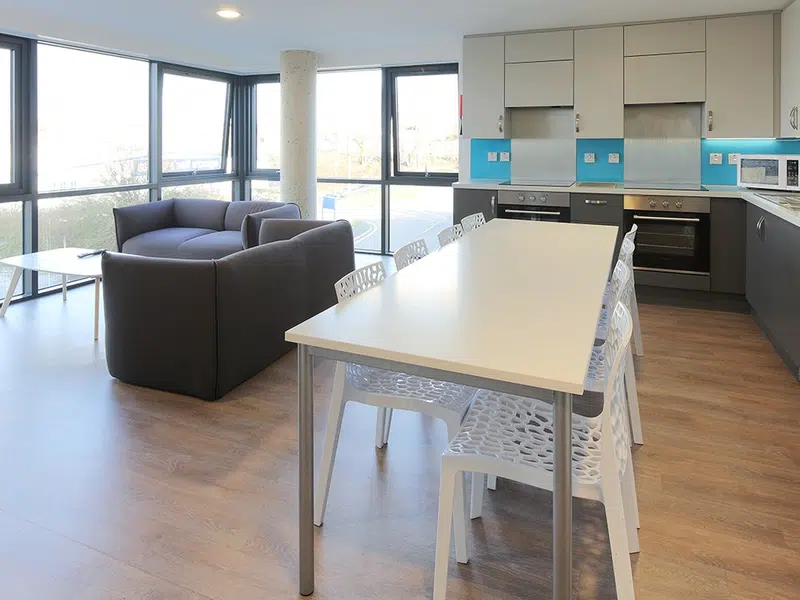 Riverside Way, Winchester photo 18