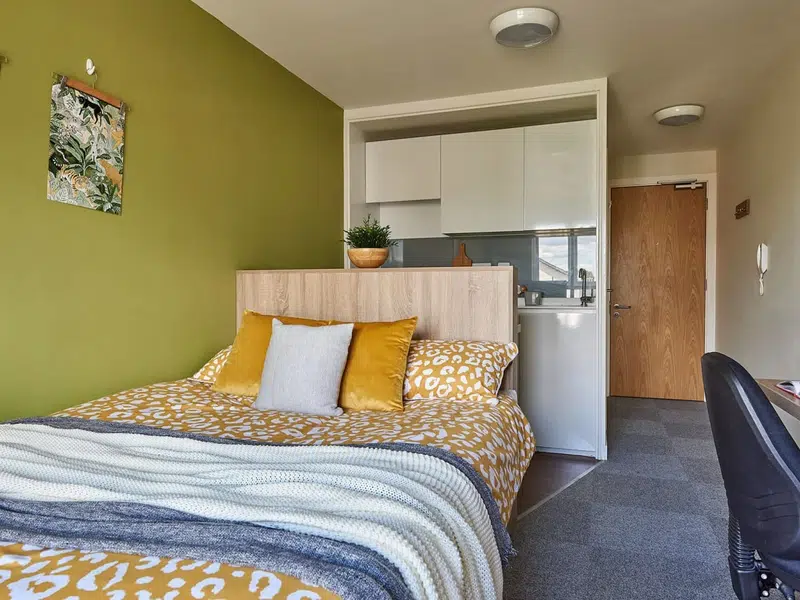 Selly Oak Court, Birmingham photo 1