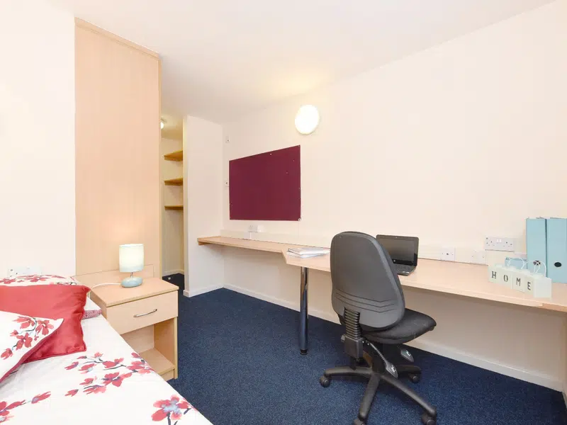 Snowdon Hall, Wrexham photo 5