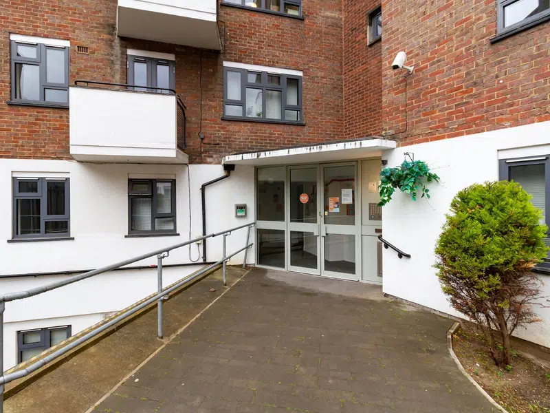 Surrey Quays Landale House, London photo 15