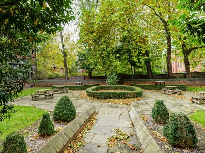The Priory, Leeds photo 28
