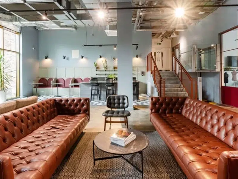 ARK Vantine, London photo 22