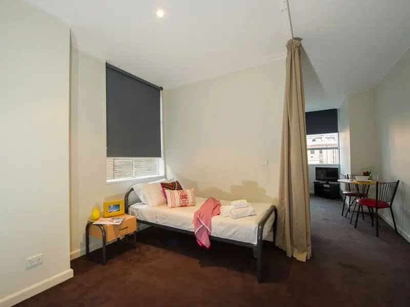 UniLodge on Swanston, Melbourne photo 2