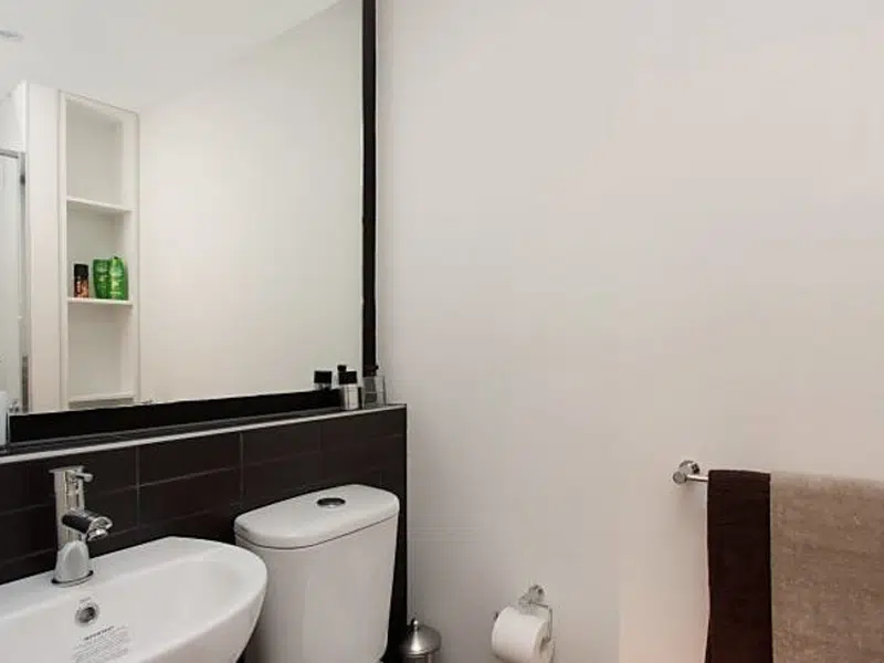 UniLodge on Villiers, Melbourne photo 5