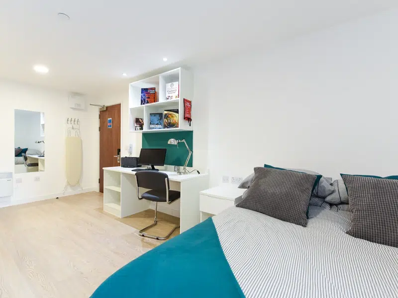 Vincent Place, Southampton photo 6