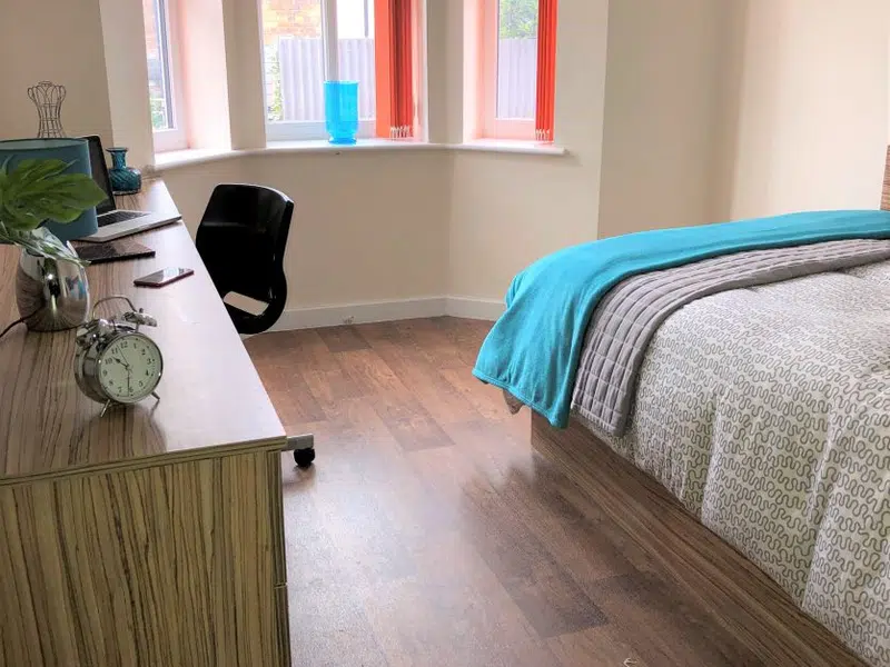 Waterside Court, Chester photo 3