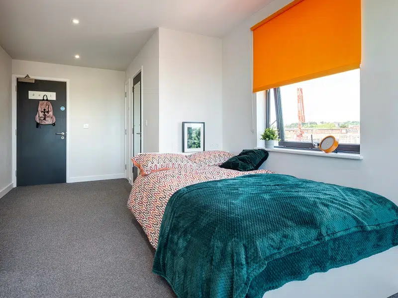 12 Bed Classic En-suite photo 4