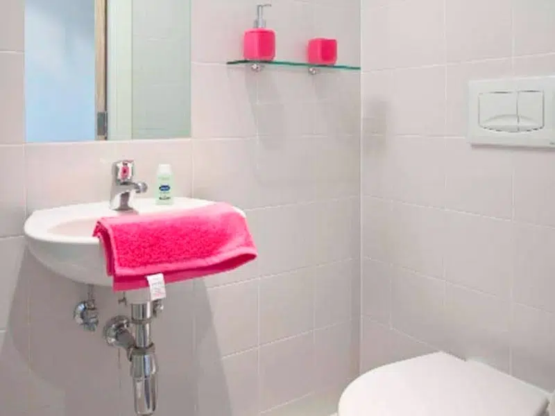 2 Bed Accessible Apartment photo 5