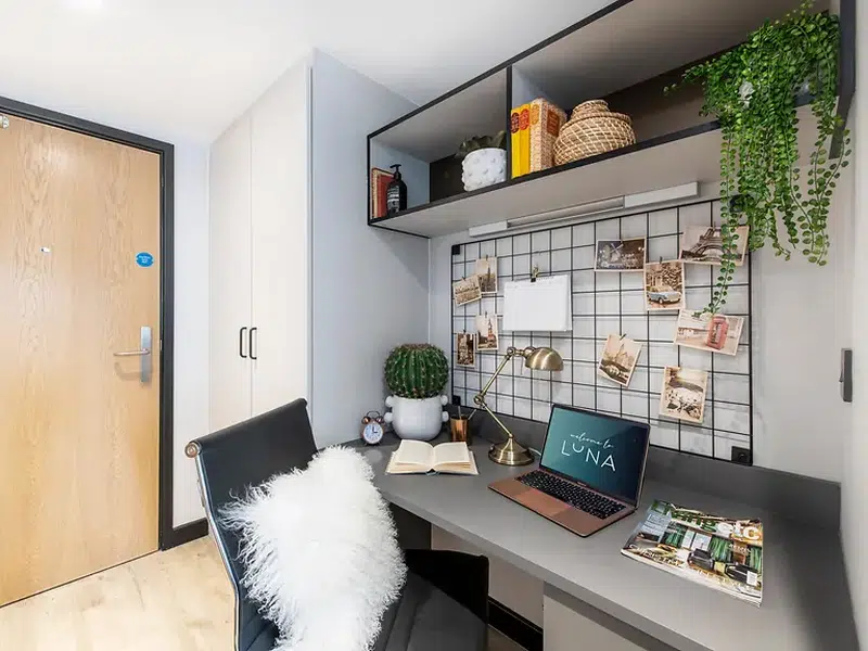 2 Bed Apartment photo 3