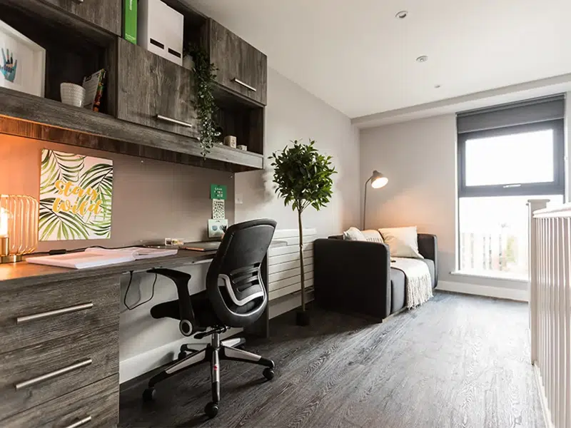 2 Bed Penthouse photo 5