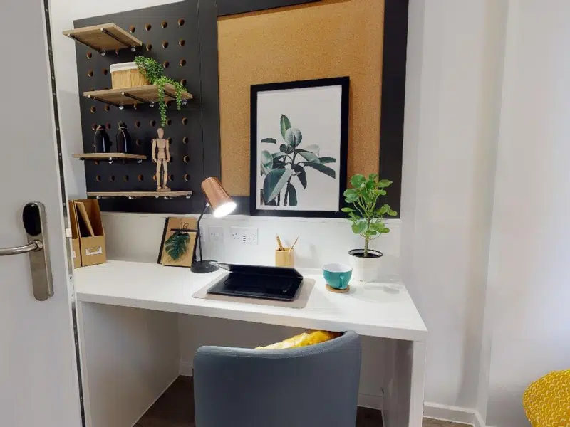 2 Bed Apartment photo 6
