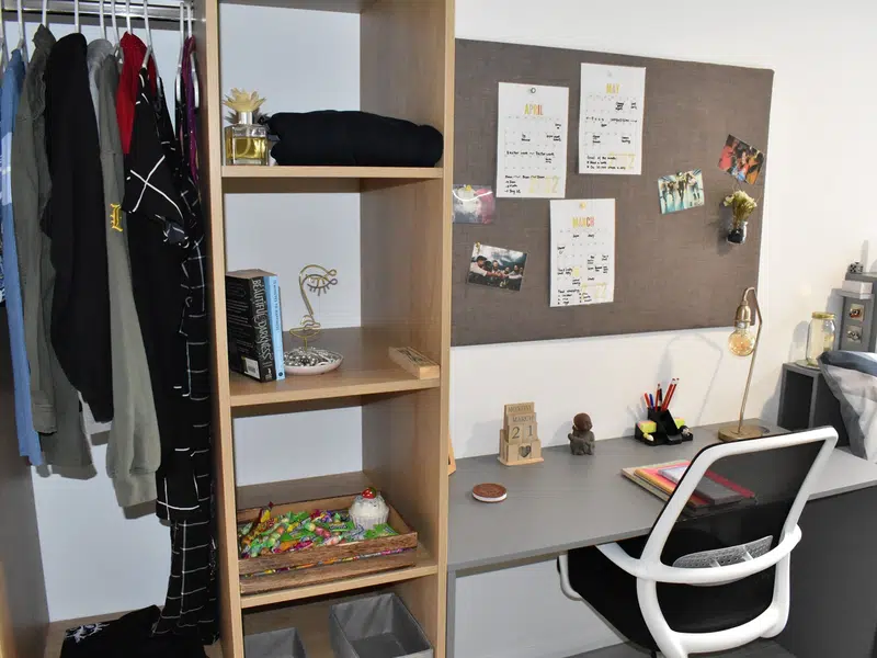 3 Bed Apartment photo 3