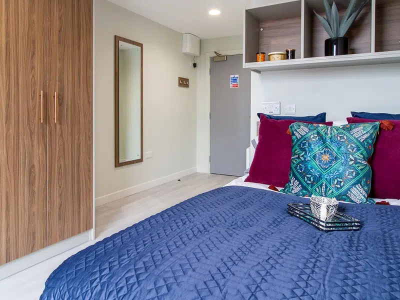 En Suite Cluster 3 Bed photo 1