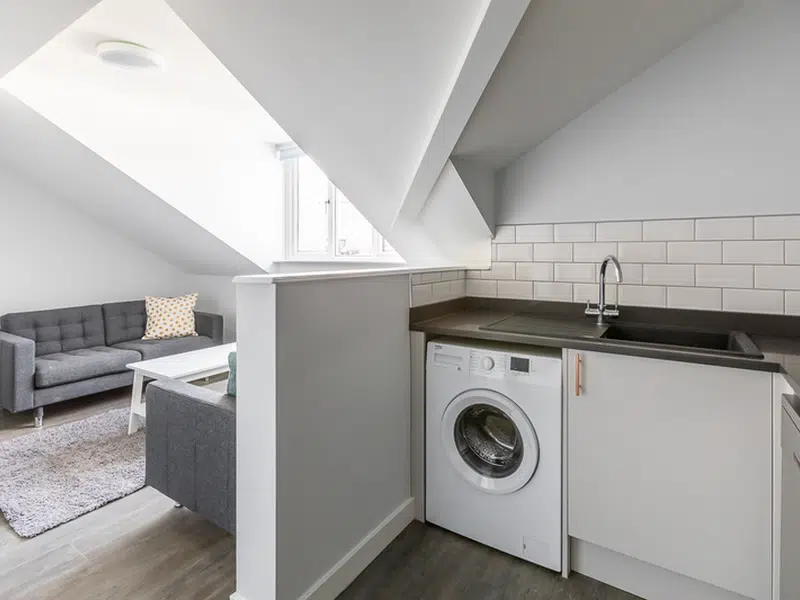 3 Bed Flat photo 4