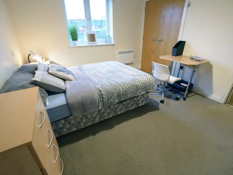 4 BED APARTMENT photo 4