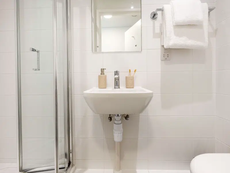 4 Bed En-suite photo 3