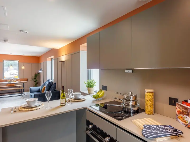4 Bed Premium Ensuite photo 1