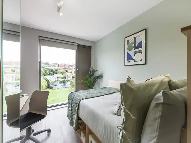 4 Bed Standard Ensuite photo 1