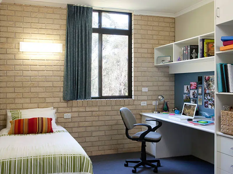4 Bedroom Apartment photo 3