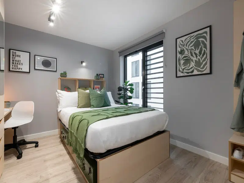 4 Bedroom Premium En-Suite photo 2