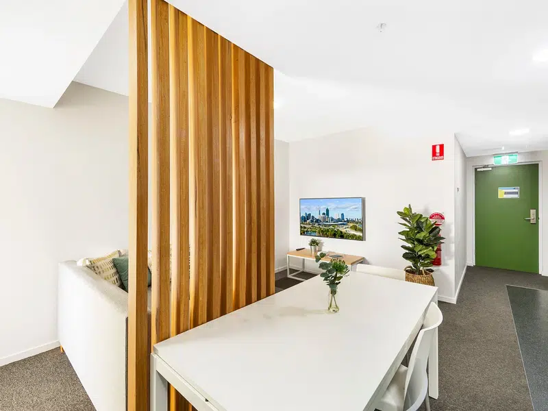 5 Bed Apartment photo 4