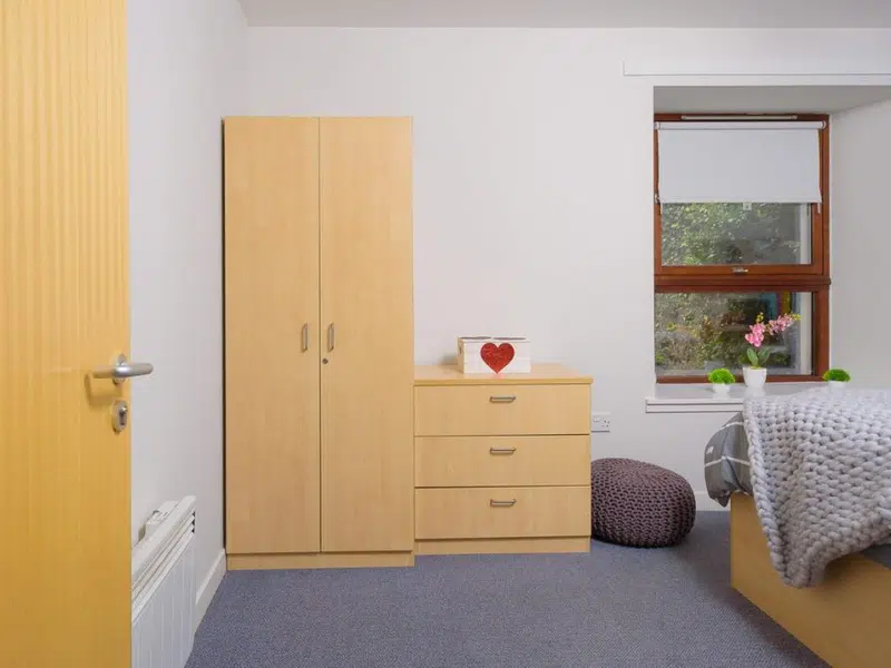 Single Bed photo 2
