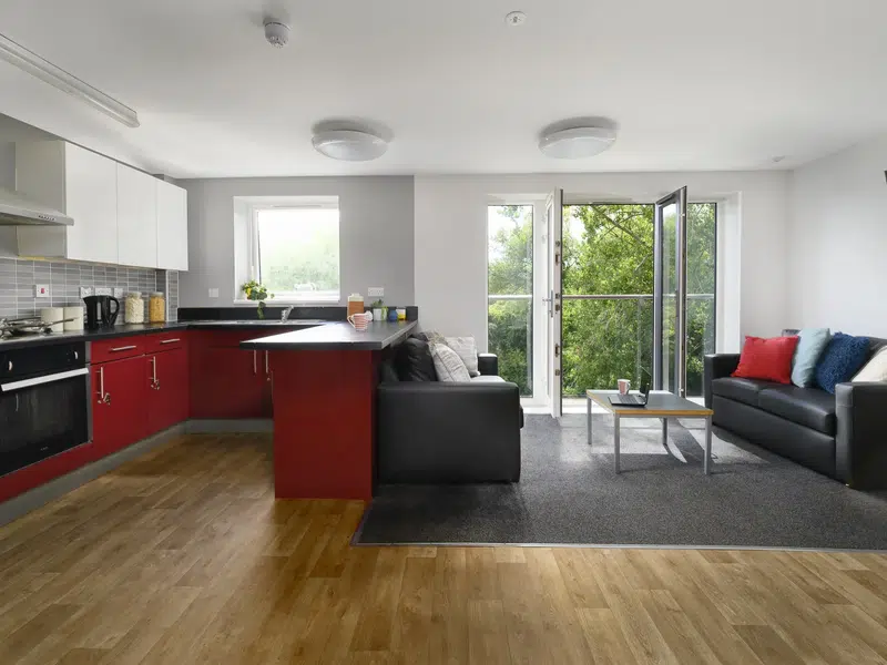 6 Bed Apartment Classic photo 2