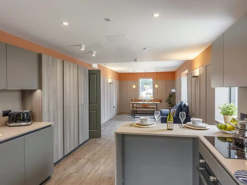 6 Bed Classic Ensuite photo 4
