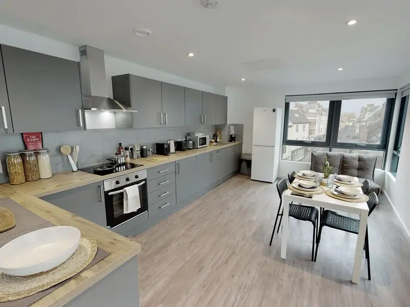 6 Bed Cluster En-suite – Standard Top Floor photo 3