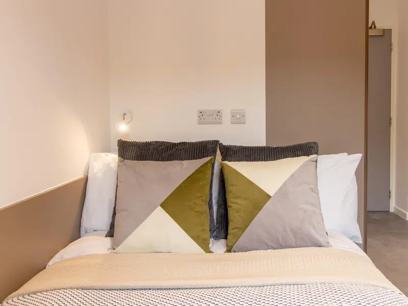 6 Bed En-suite photo 2