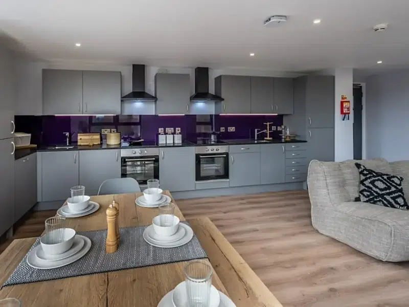 6 Bed Premium En-suite photo 1