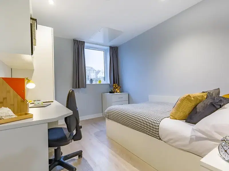 6 Bed Standard En-suite photo 3