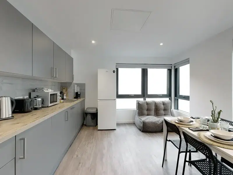 8 Bed Cluster En-suite - Classic photo 1
